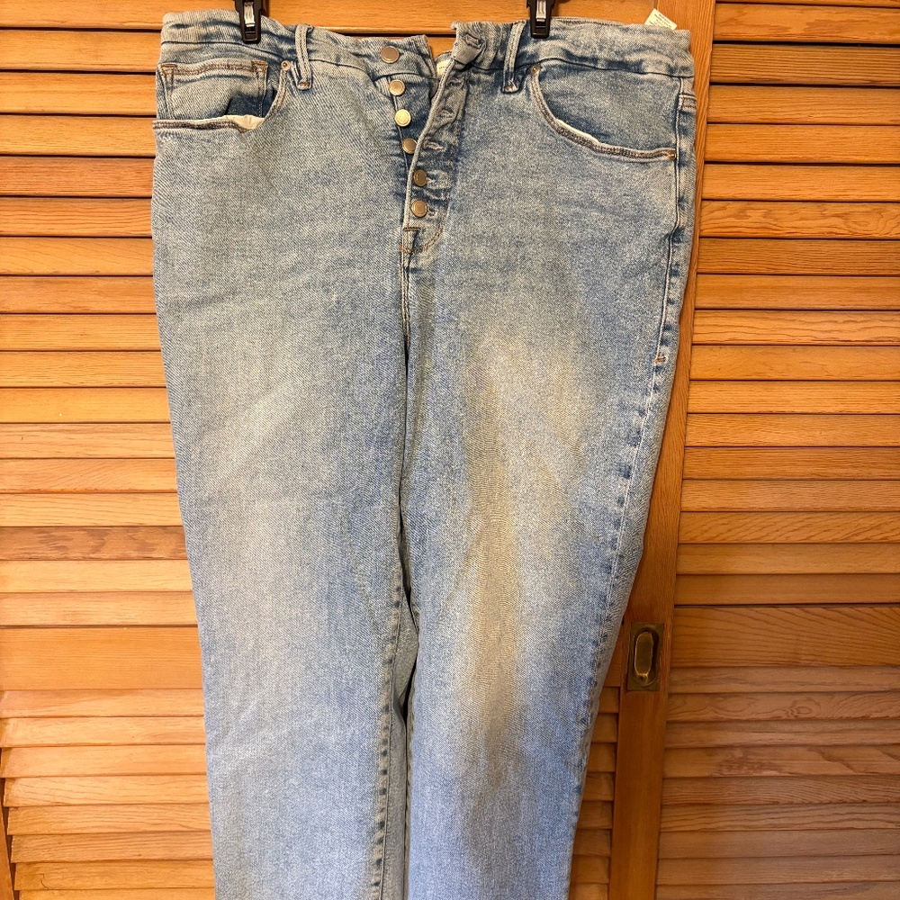 Good American jeans!